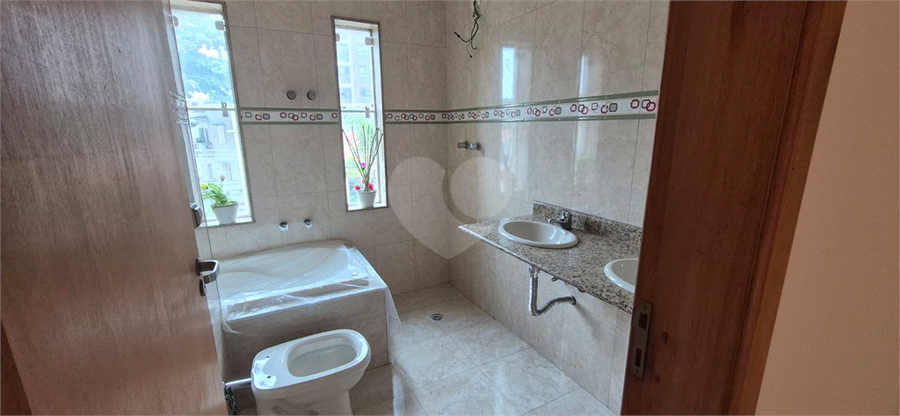 Foto REO1106680