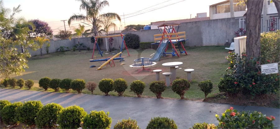Foto REO1106683