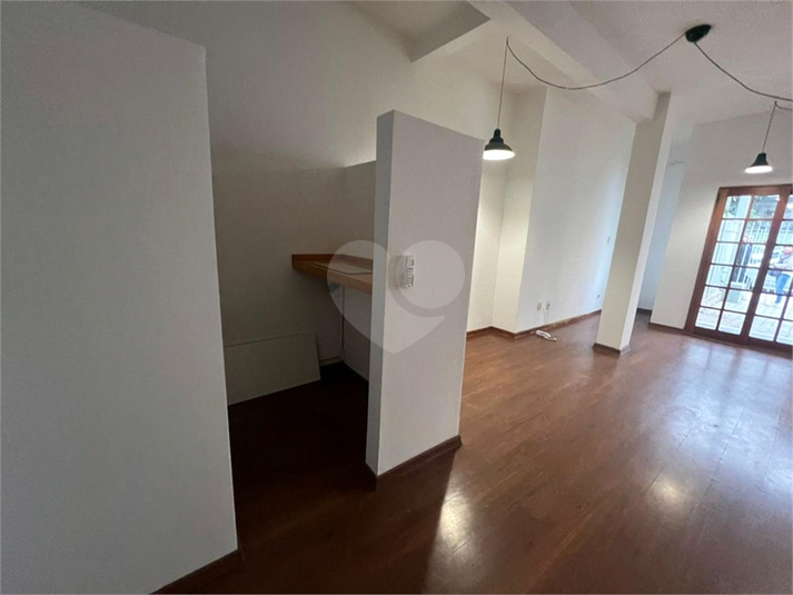 Foto REO1106685