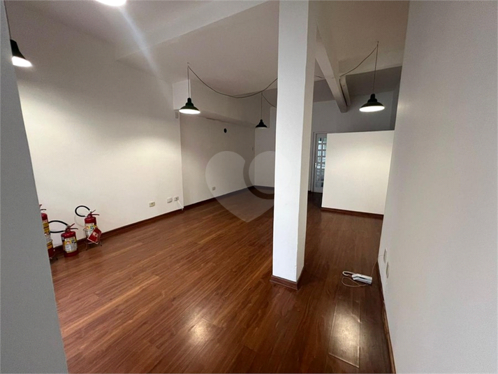 Foto REO1106685