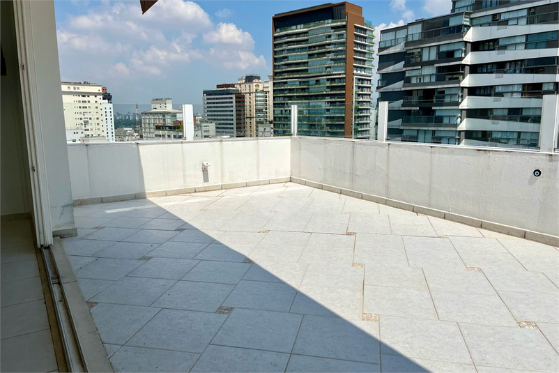 Foto REO1106688
