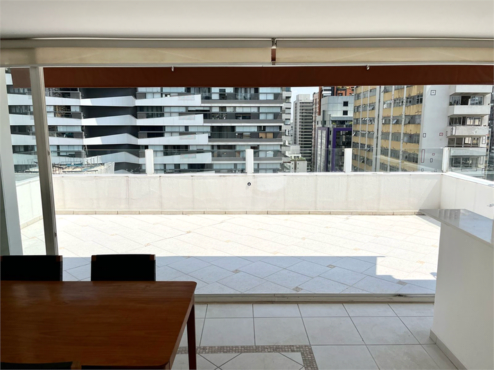 Foto REO1106688