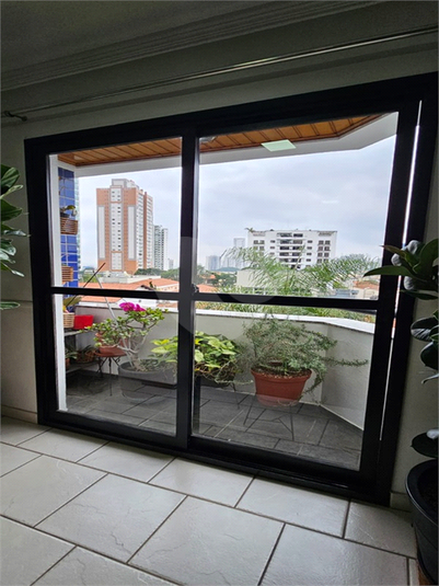 Foto REO1106710