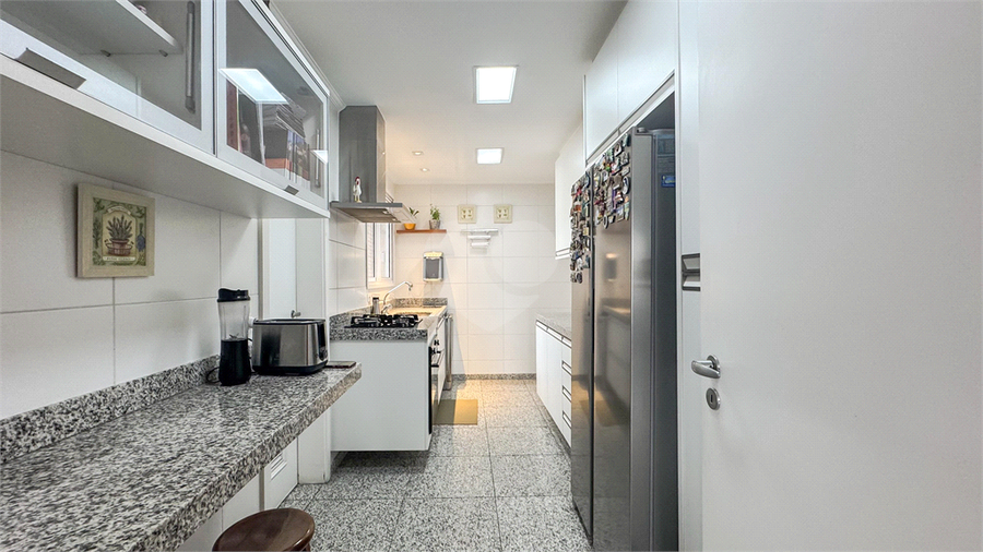 Foto REO1106730