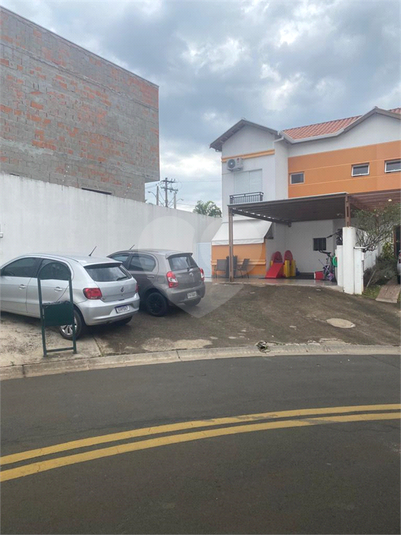 Foto REO1106755