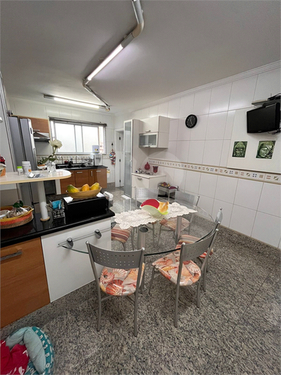 Foto REO1106757