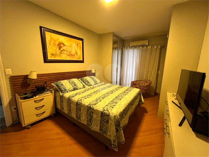 Foto REO1106757