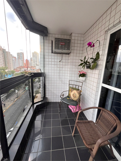 Foto REO1106757
