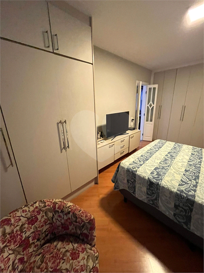 Foto REO1106757