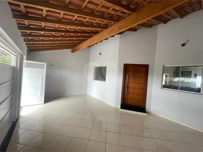 Foto REO1106761