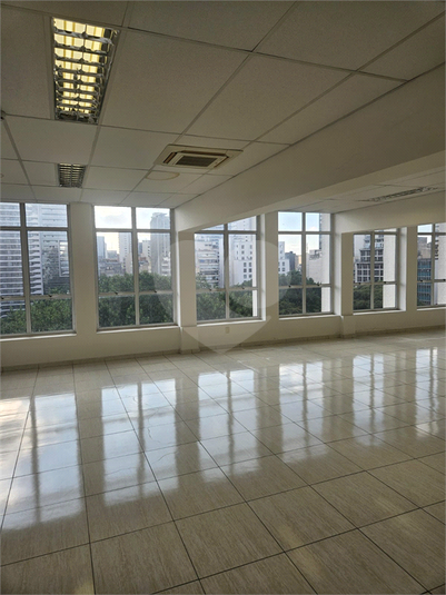 Foto REO1106767