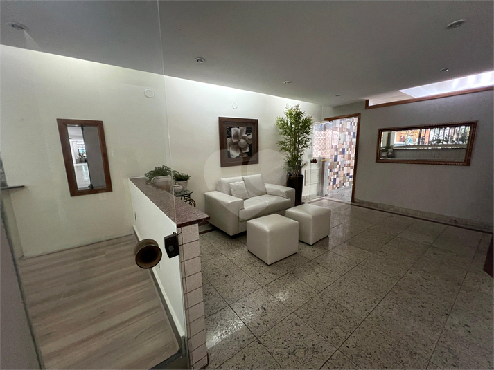 Foto REO1106769