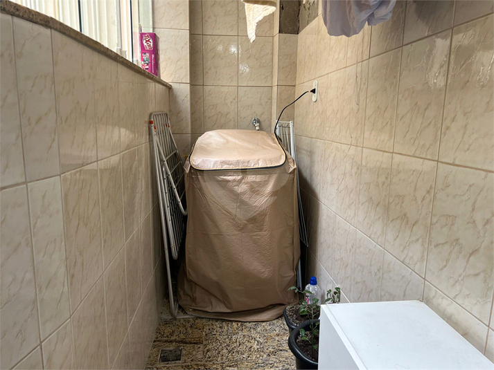 Foto REO1106769