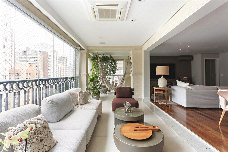 Foto REO110677