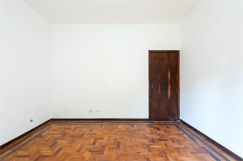 Foto REO1106778