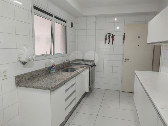 Foto REO1106782