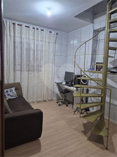 Foto REO1106787