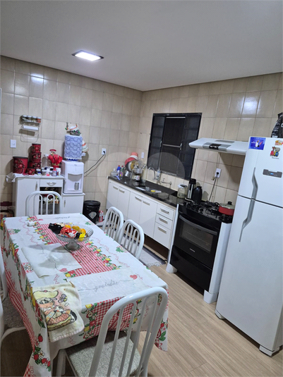 Foto REO1106787