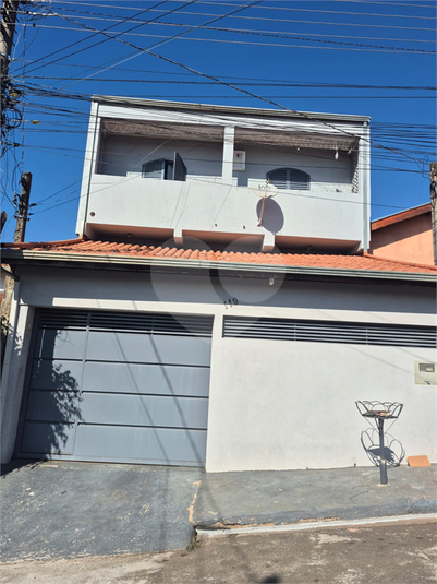 Foto REO1106787