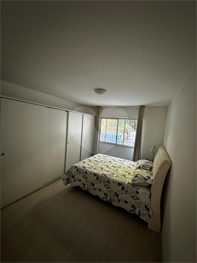 Foto REO1106803