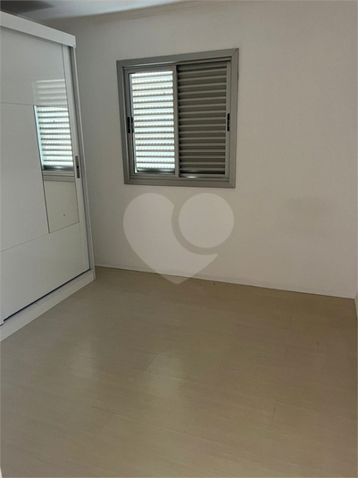 Foto REO1106825