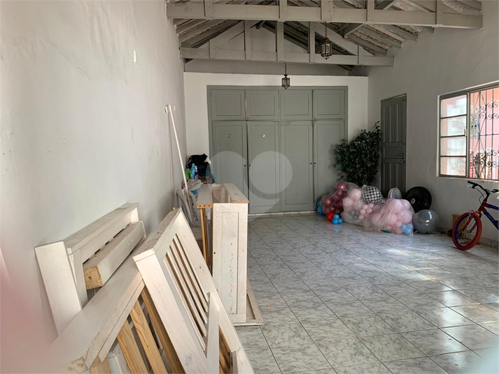 Foto REO1106827