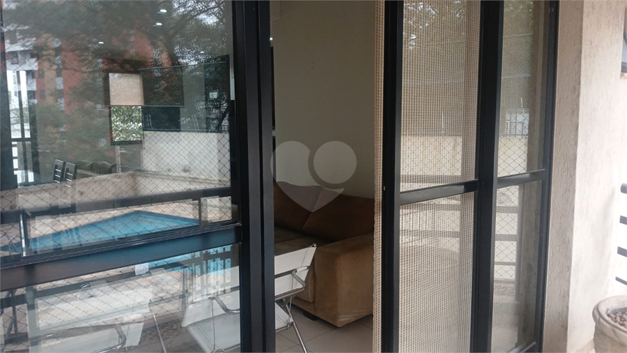Foto REO1106835