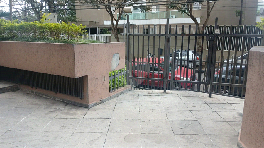 Foto REO1106835