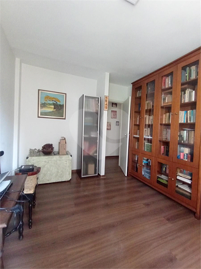 Foto REO1106848