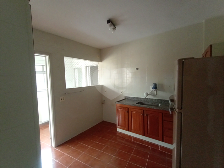 Foto REO1106848