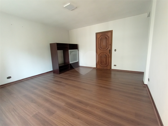 Foto REO1106848