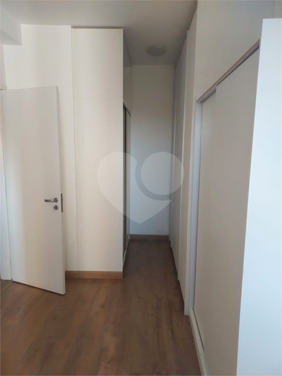 Foto REO1106849