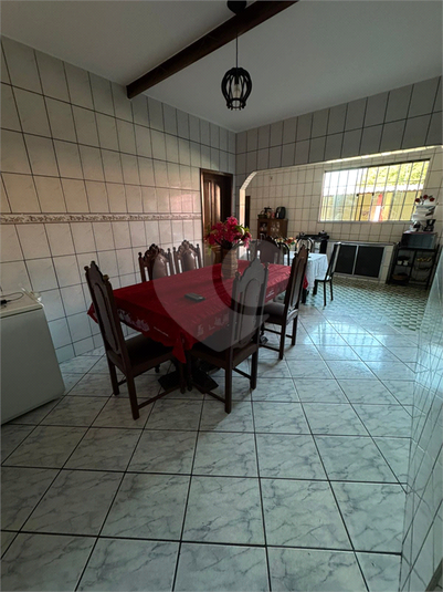 Foto REO1106858