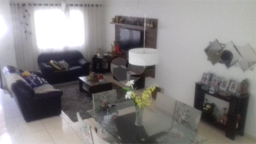 Foto REO1106865