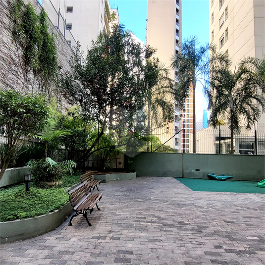 Foto REO1106878