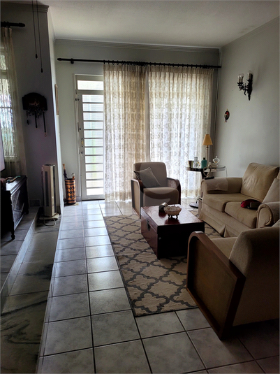 Foto REO1106884