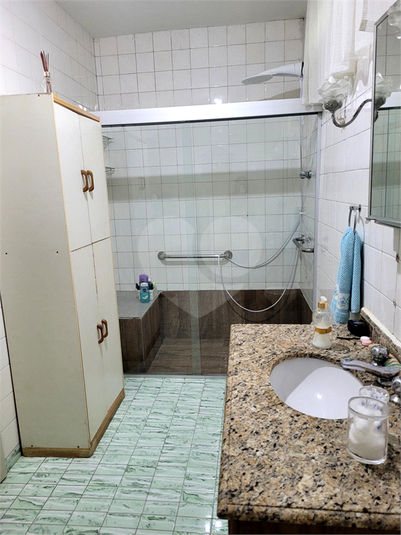 Foto REO1106884