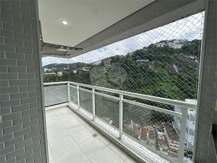 Foto REO1106886