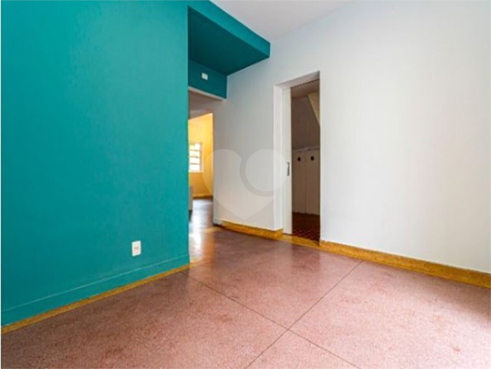 Foto REO1106887