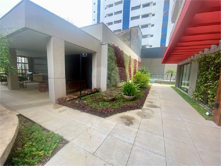Foto REO1106902