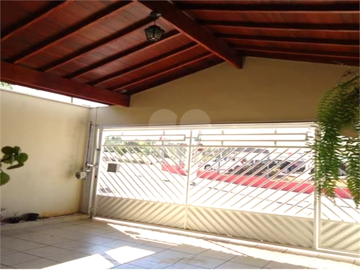 Foto REO1106920