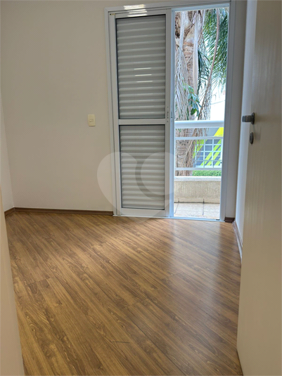 Foto REO1106936