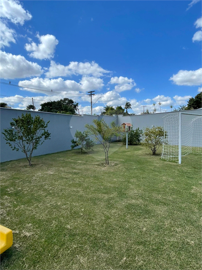 Foto REO1106938