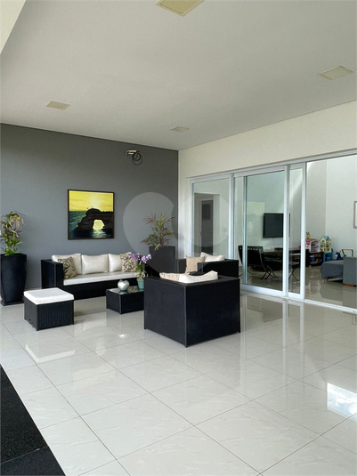 Foto REO1106938