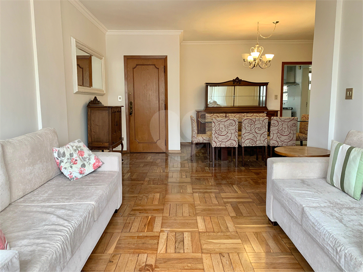 Foto REO1106939