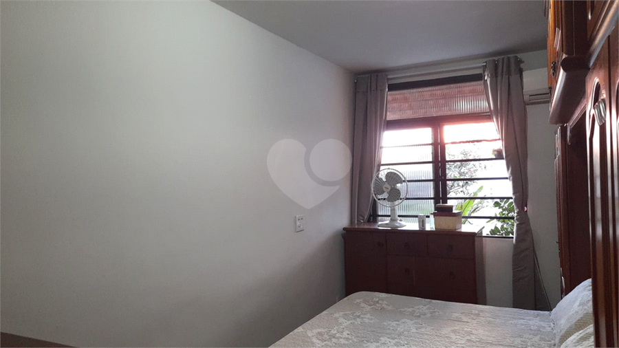 Foto REO1106941