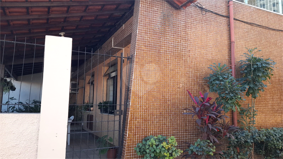 Foto REO1106941