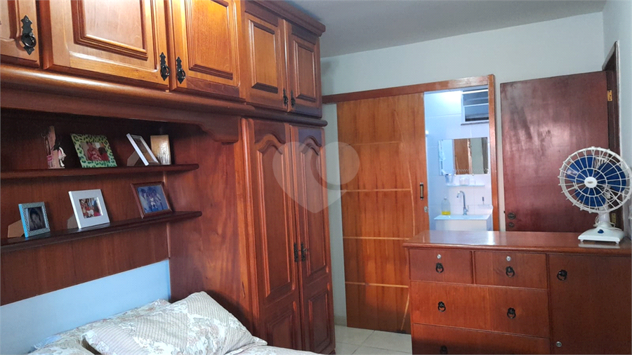 Foto REO1106941