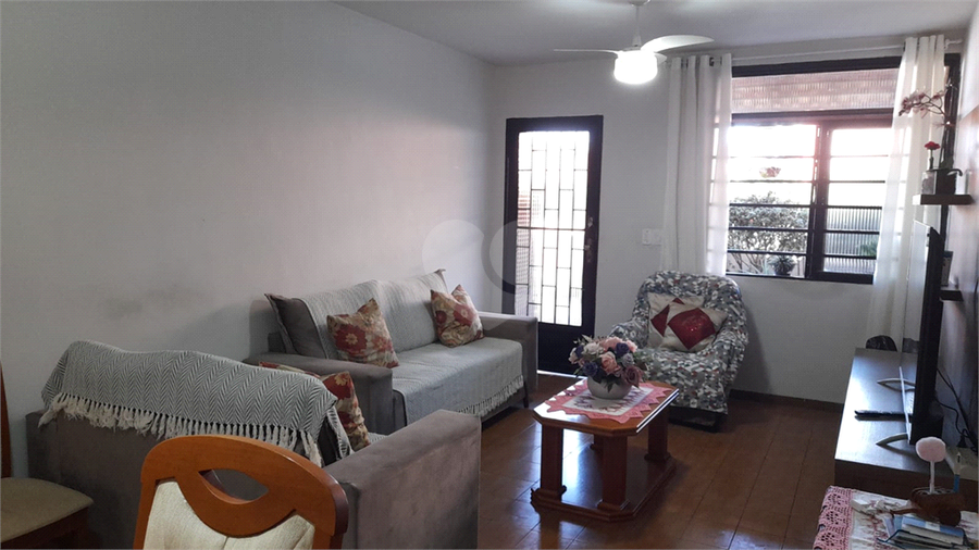 Foto REO1106941