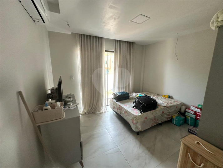 Foto REO1106945